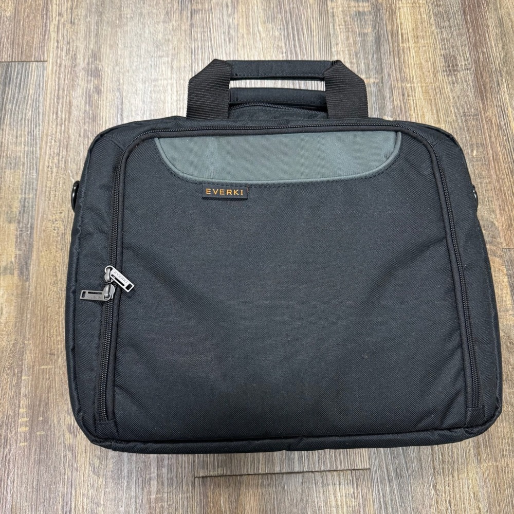 Everki Black Laptop Briefcase Messenger‎ Bag Business Travel Office